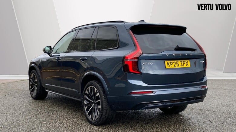 Volvo XC90 2.0 T8 PHEV Ultra Dark 5dr AWD Geartronic Estate
